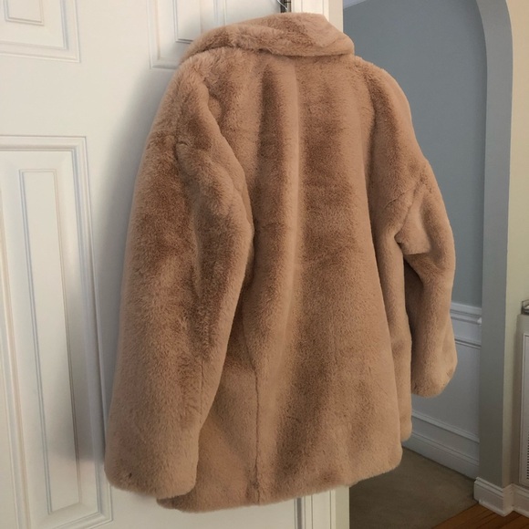 New: Free People x Revolve Kate Faux Fur Oversized Coat. Size Small - Picture 8 of 14